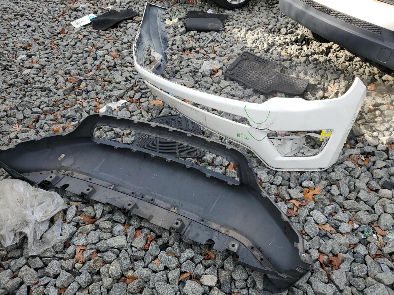 2018 Jeep Compass Latitude VIN: 3C4NJDBB7JT361190 Lot: 93509475