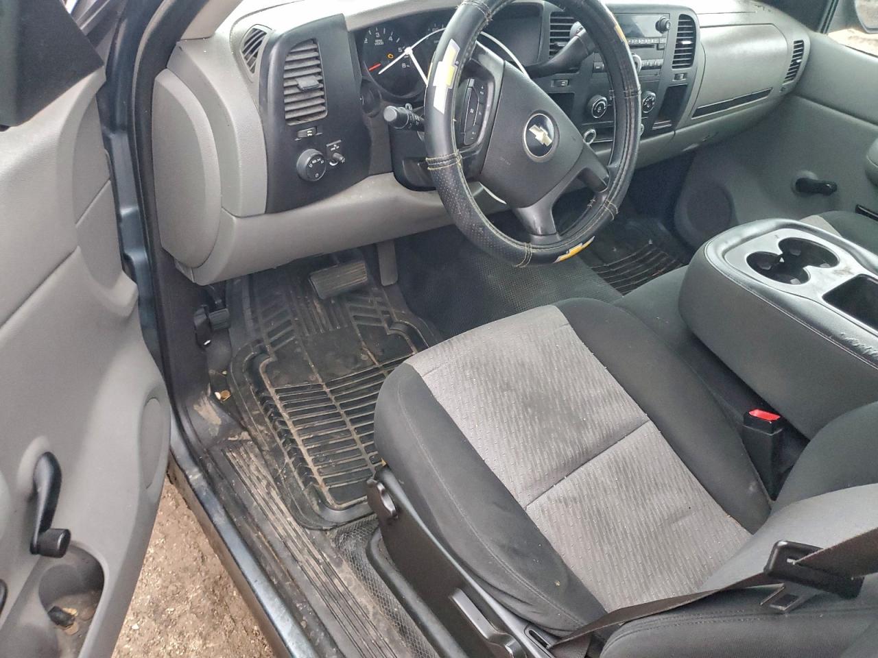 2008 Chevrolet Silverado C1500 VIN: 1GCEC14X68Z190355 Lot: 94166575