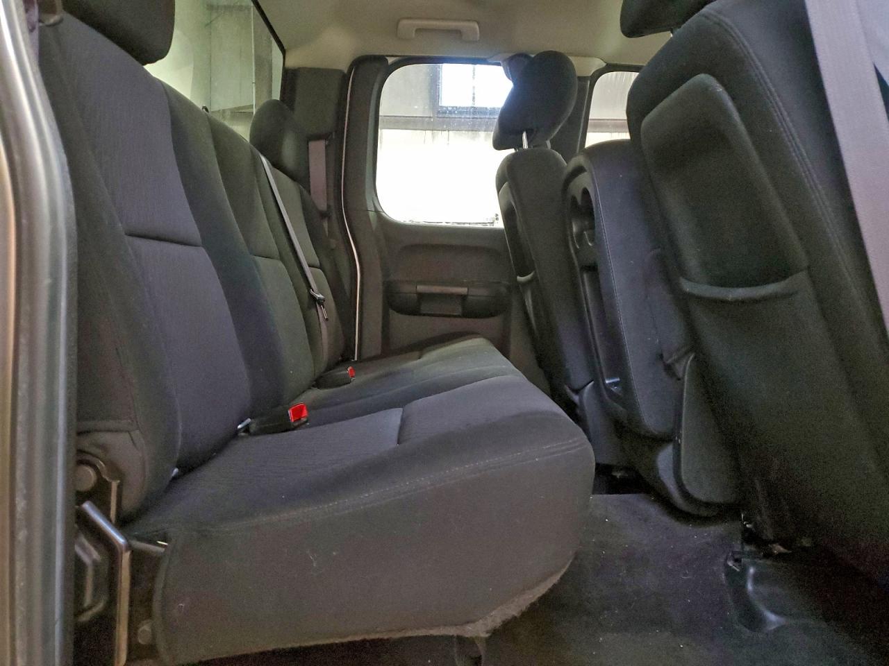 2011 Chevrolet Silverado C1500 Ls VIN: 1GCRCREA8BZ166740 Lot: 94484695