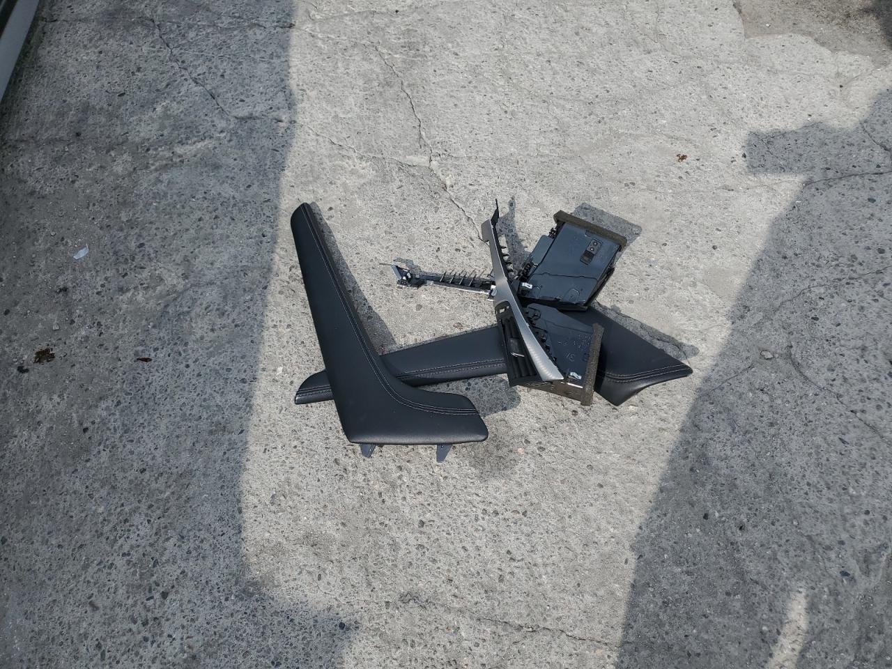 2017 Infiniti Q60 Premium VIN: JN1EV7EK1HM362341 Lot: 90305135