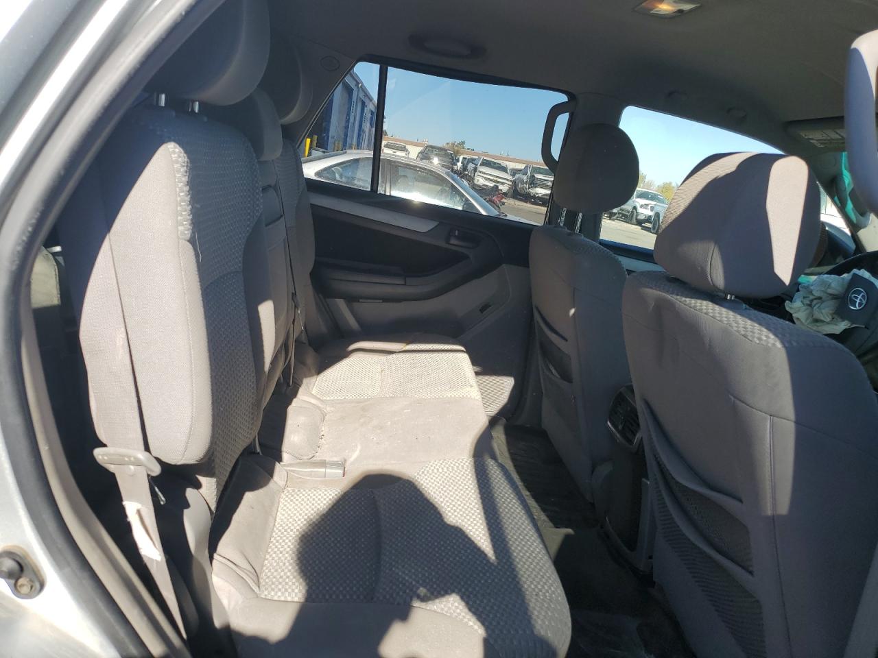 2006 Toyota 4Runner Sr5 VIN: JTEBU14R960100372 Lot: 92923355