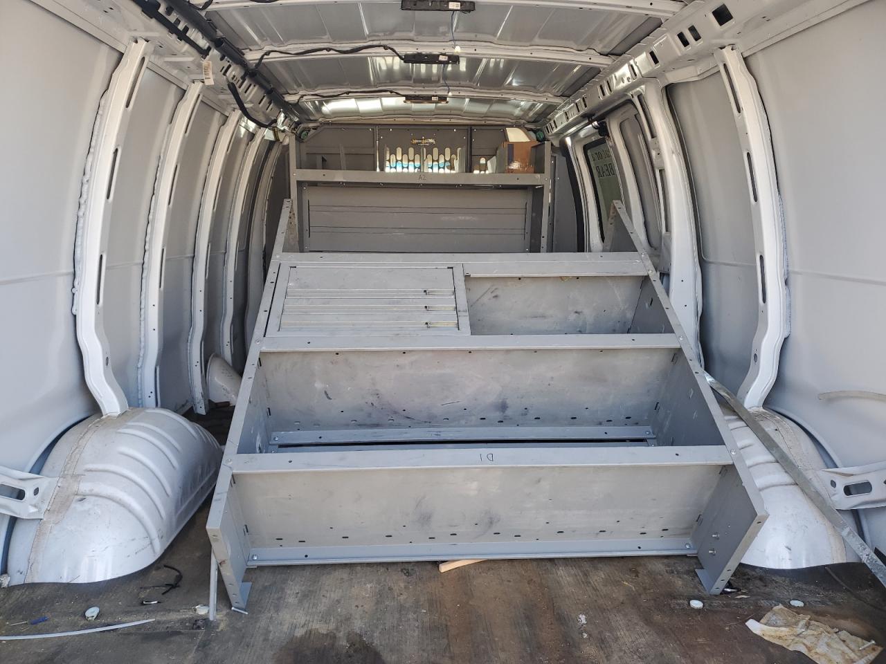 2019 Chevrolet Express G2500 Delivery Van VIN: 1GCWGAFP2K1367219 Lot: 91998515