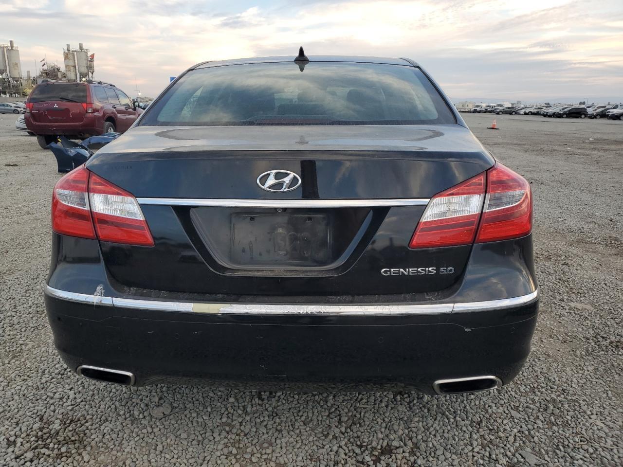 2012 Hyundai Genesis 5.0L VIN: KMHGC4DHXCU173675 Lot: 91848635