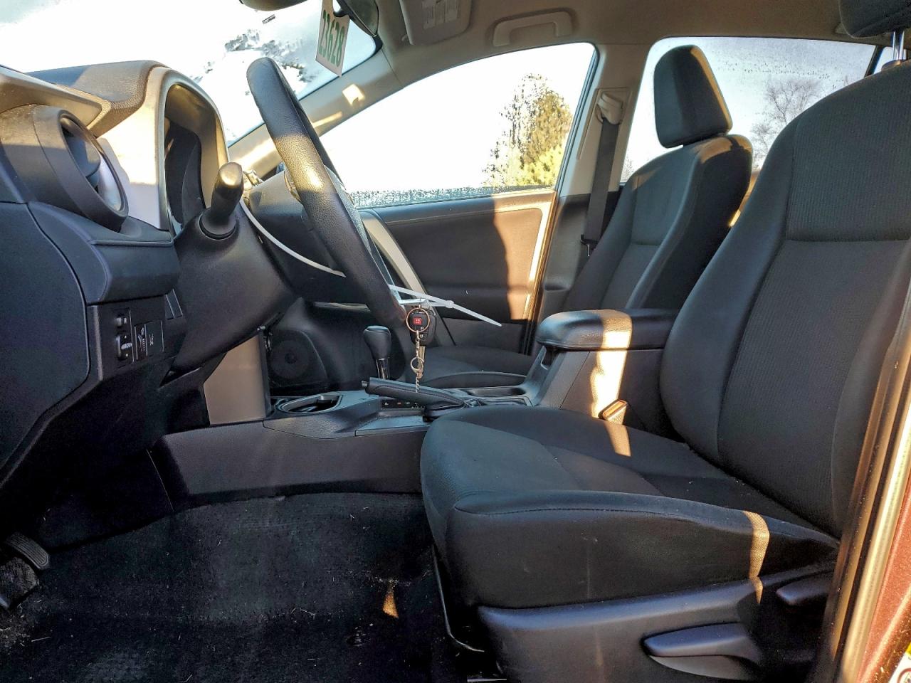 2017 Toyota Rav4 Le VIN: 2T3ZFREV1HW366961 Lot: 93280585