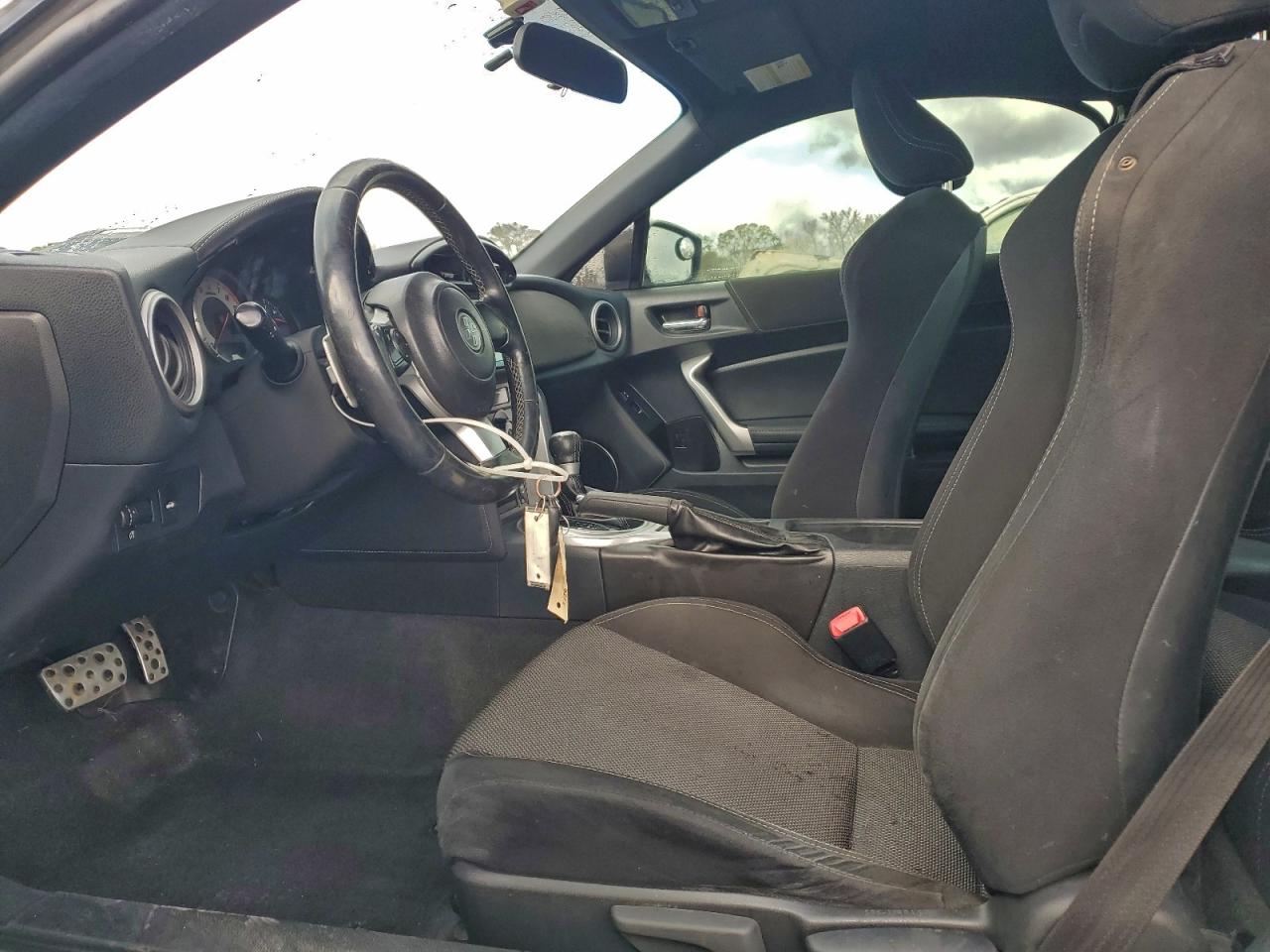 2017 Toyota 86 Base VIN: JF1ZNAA15H8706910 Lot: 92815815