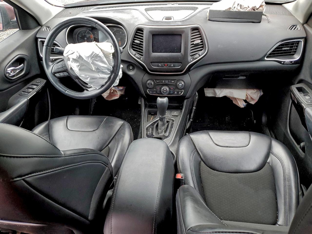 2020 Jeep Cherokee Latitude Plus VIN: 1C4PJLLB9LD629585 Lot: 93627535