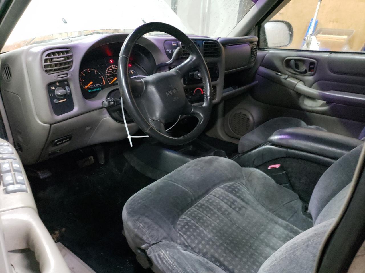 2000 GMC Sonoma VIN: 1GTCT19W8Y8207735 Lot: 92434725