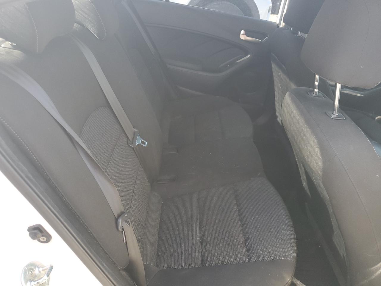 2018 Kia Forte Lx VIN: 3KPFK4A78JE243703 Lot: 87252745