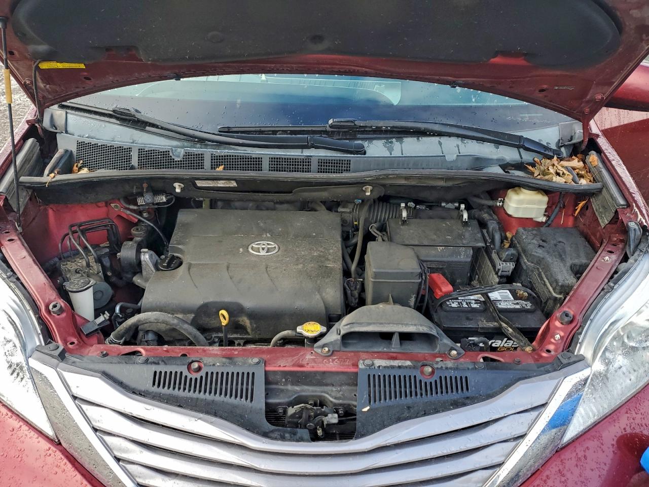 2015 Toyota Sienna Xle VIN: 5TDYK3DC7FS637136 Lot: 93906585