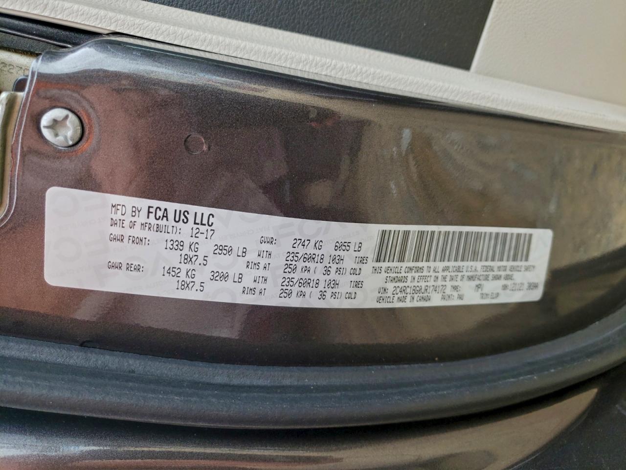 2018 Chrysler Pacifica Touring L VIN: 2C4RC1BG0JR174172 Lot: 94227715