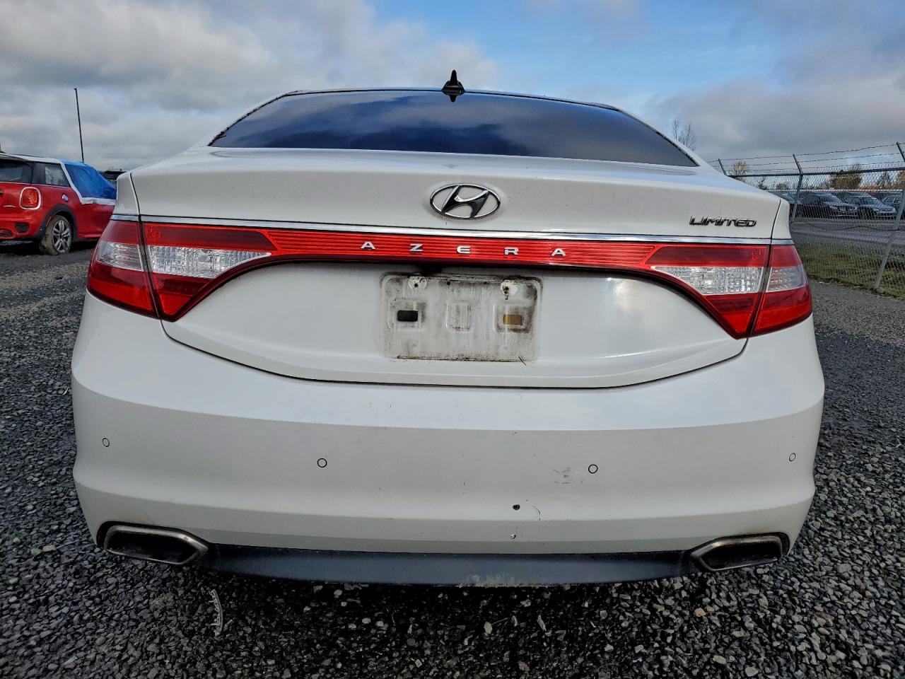 2017 Hyundai Azera Limited VIN: KMHFH4JG7HA581004 Lot: 94093625