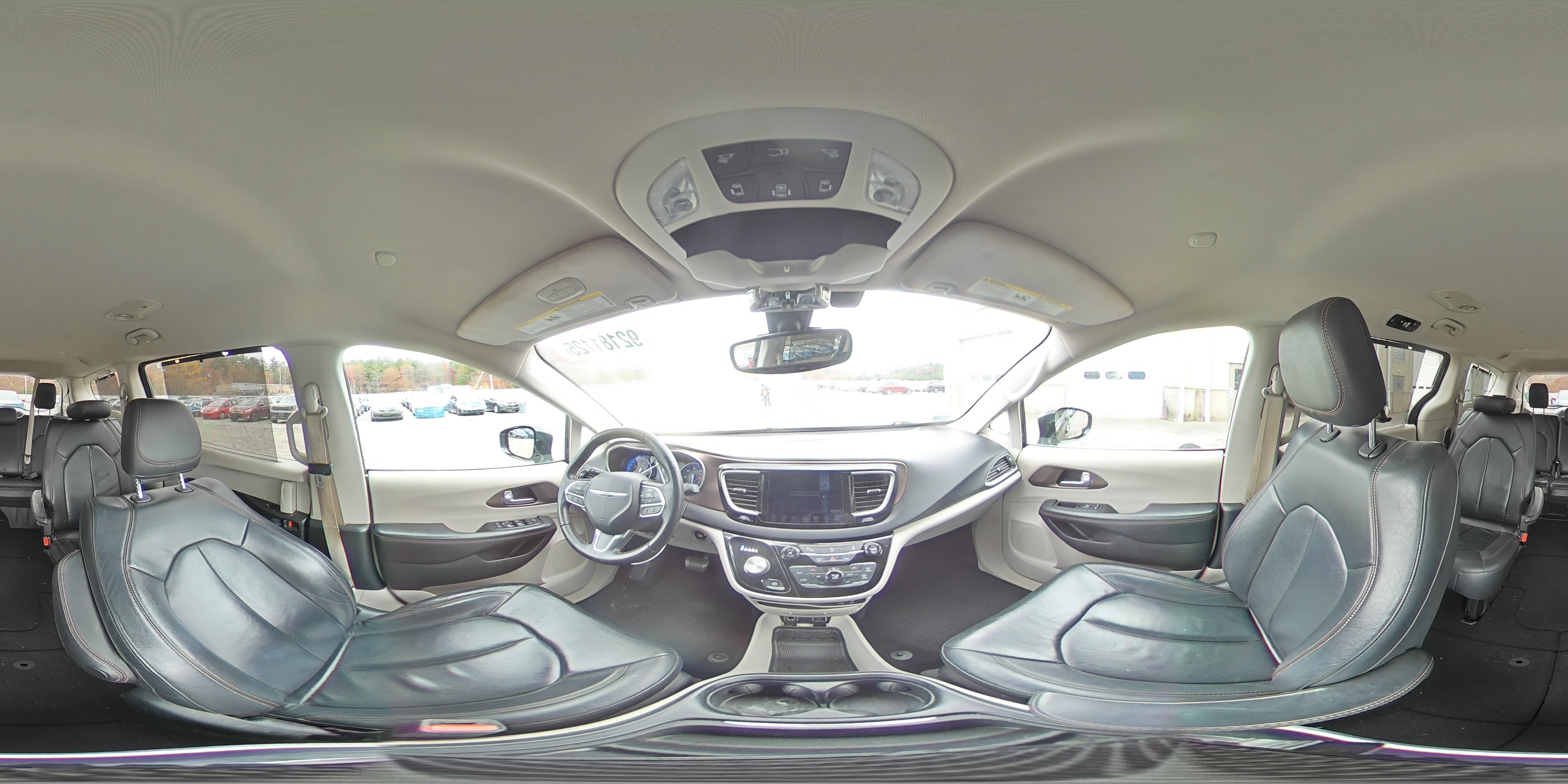 2017 Chrysler Pacifica Touring L VIN: 2C4RC1BGXHR711687 Lot: 92181125