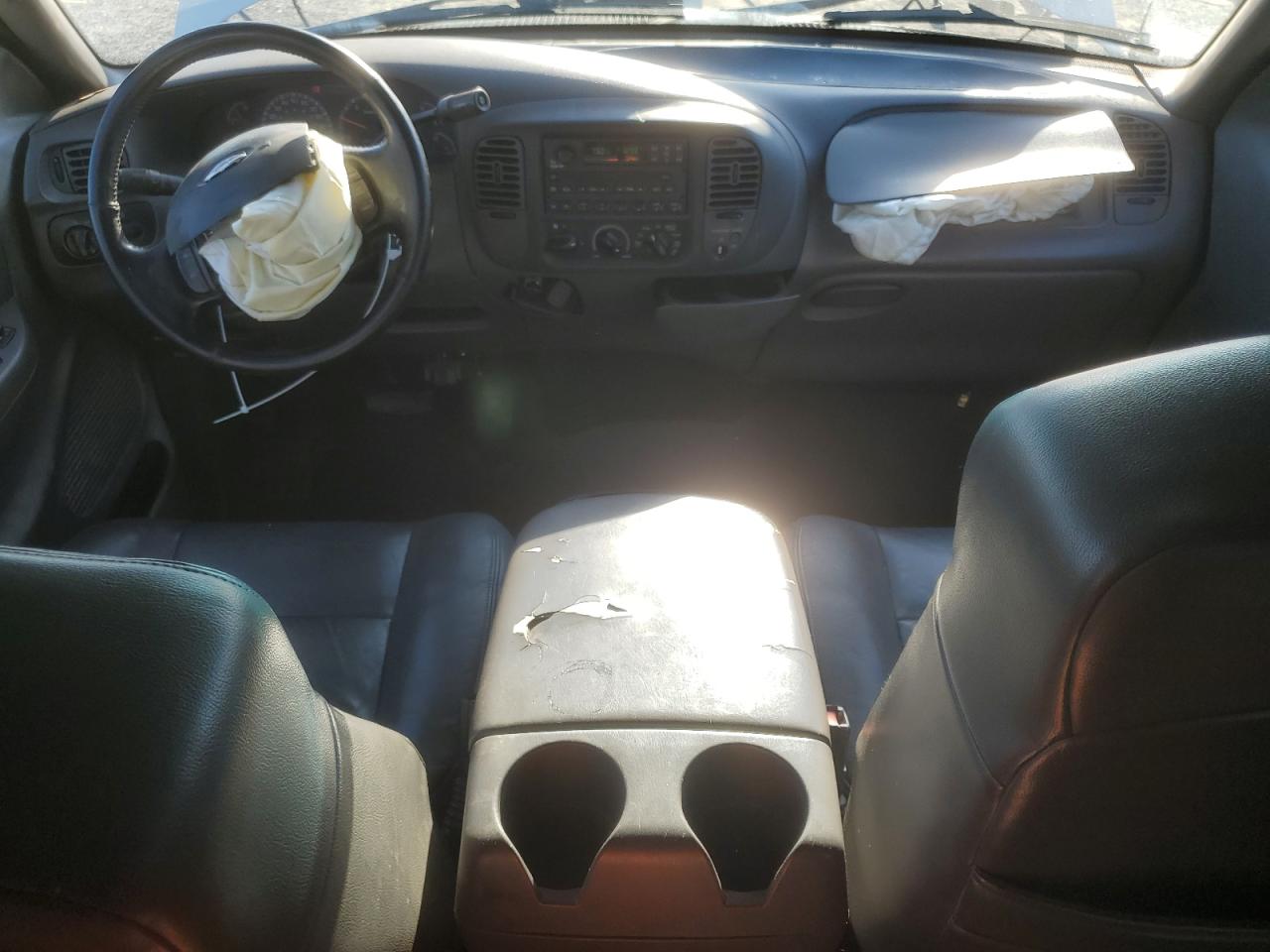 2002 Ford F150 VIN: 1FTRX17W32NC07183 Lot: 92117005