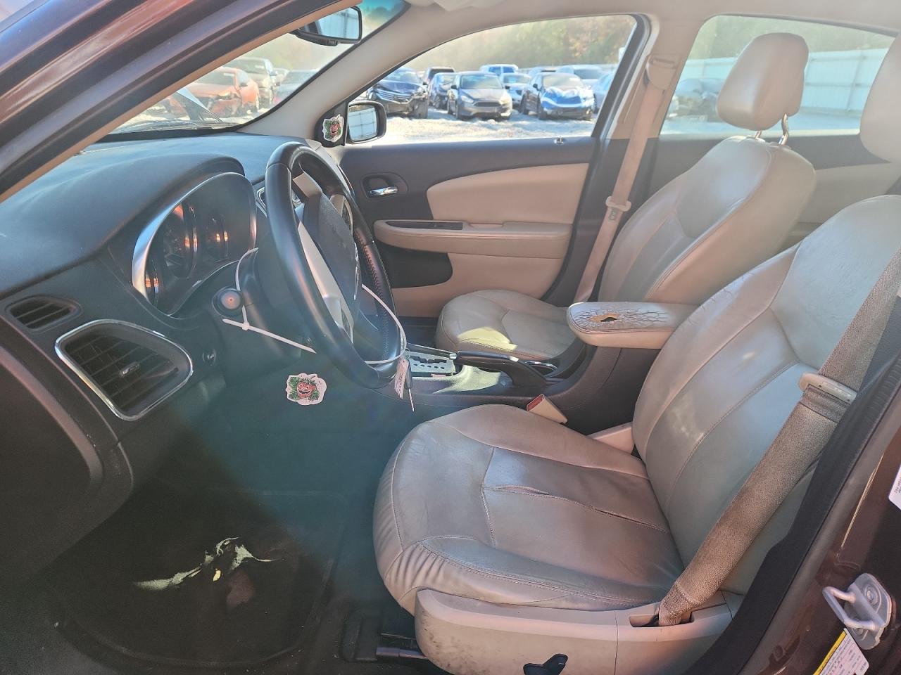 2012 Chrysler 200 Limited VIN: 1C3CCBCB7CN257956 Lot: 92866985