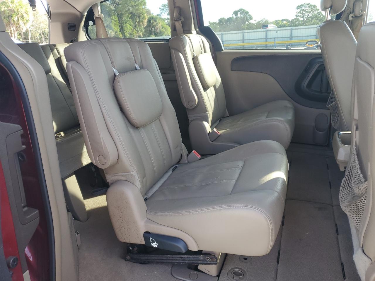 2016 Chrysler Town & Country Touring VIN: 2C4RC1BG4GR238108 Lot: 91875395