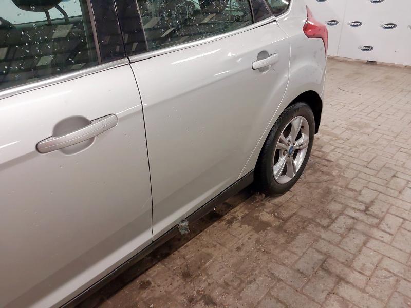 2011 FORD FOCUS 1.6 125 ZETEC 5DR