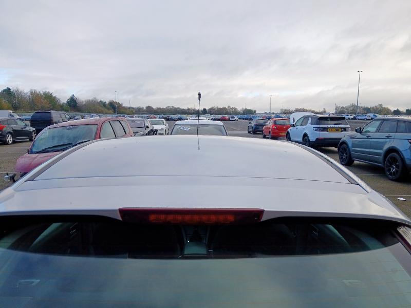 2009 FORD FOCUS 1.6 ZETEC 5DR