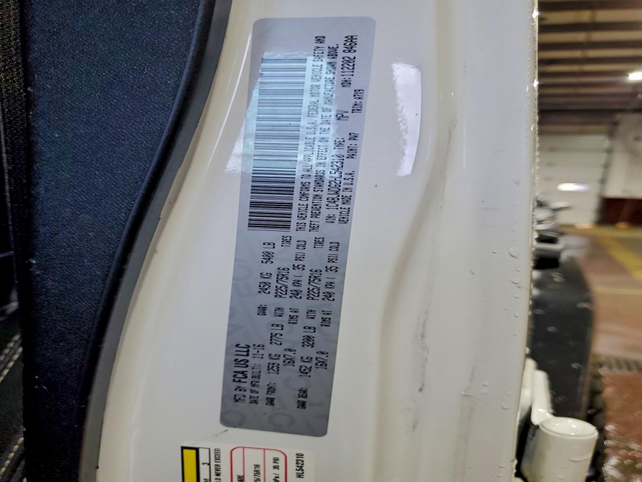 2017 Jeep Wrangler Unlimited Sport VIN: 1C4BJWDG2HL542310 Lot: 94728615