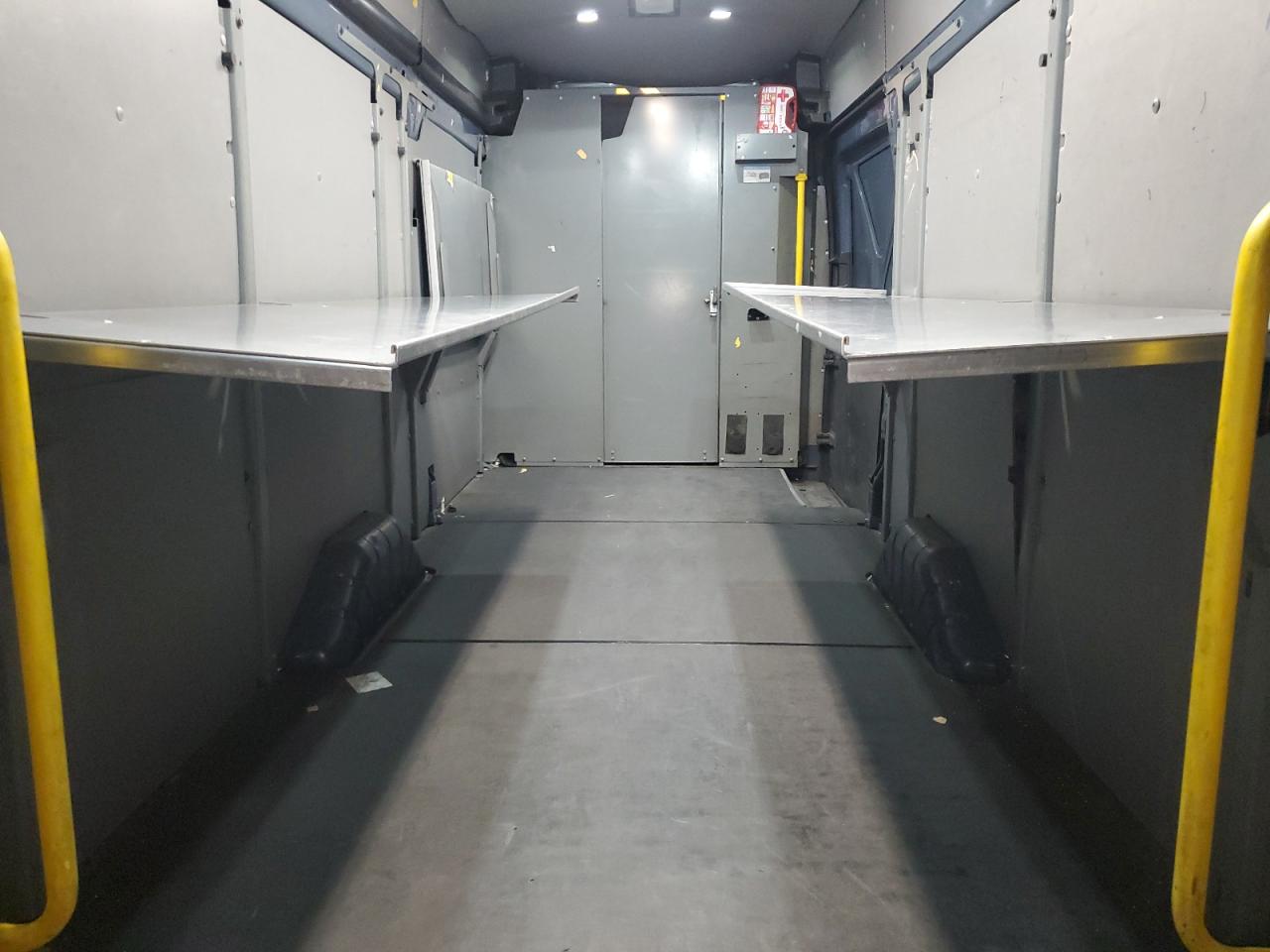 2020 Ford Transit 250 Delivery Van VIN: 1FTBR3X85LKB04133 Lot: 90229715