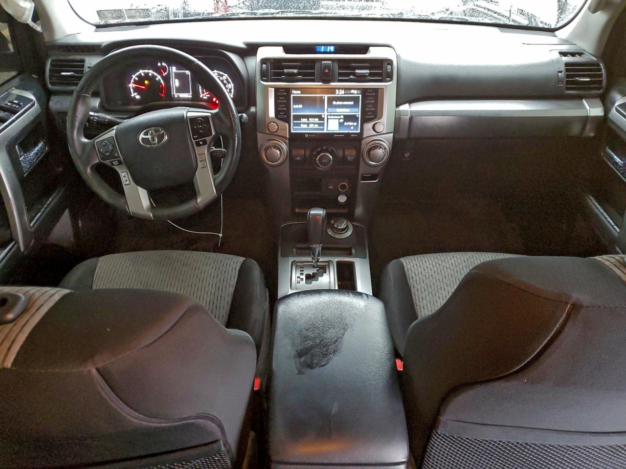 2020 Toyota 4Runner Sr5/Sr5 Premium VIN: JTEBU5JRXL5752038 Lot: 94471385