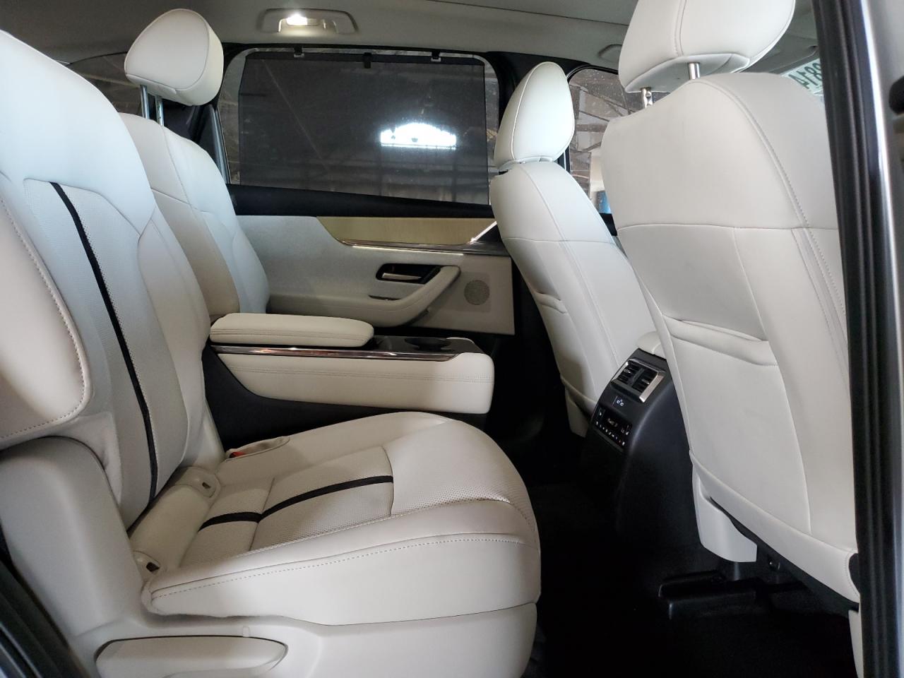 2025 Mazda Cx-90 Premium Plus VIN: JM3KKEHC6S1228474 Lot: 92814235