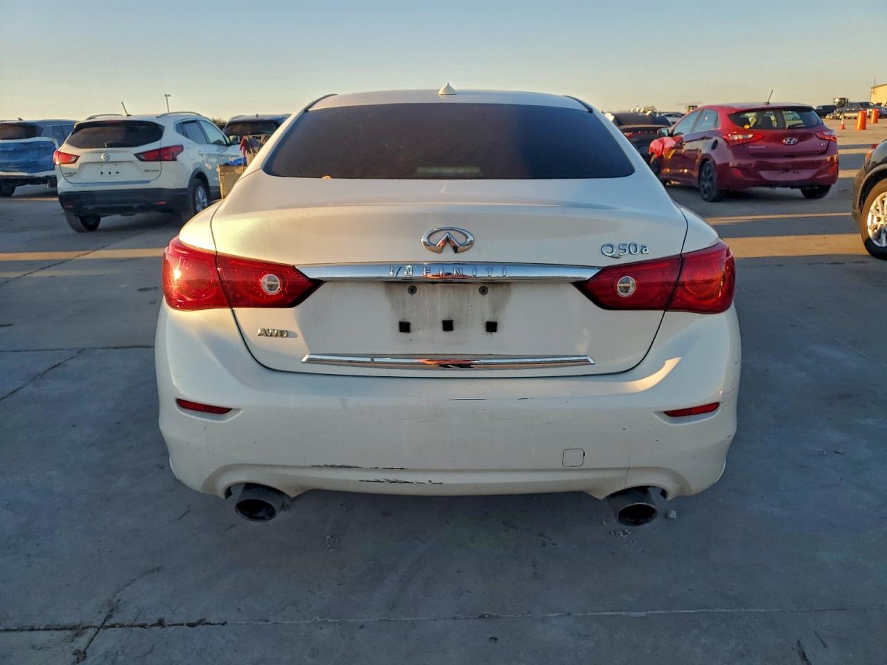 2015 Infiniti Q50 Base VIN: JN1BV7AR4FM403662 Lot: 94098675