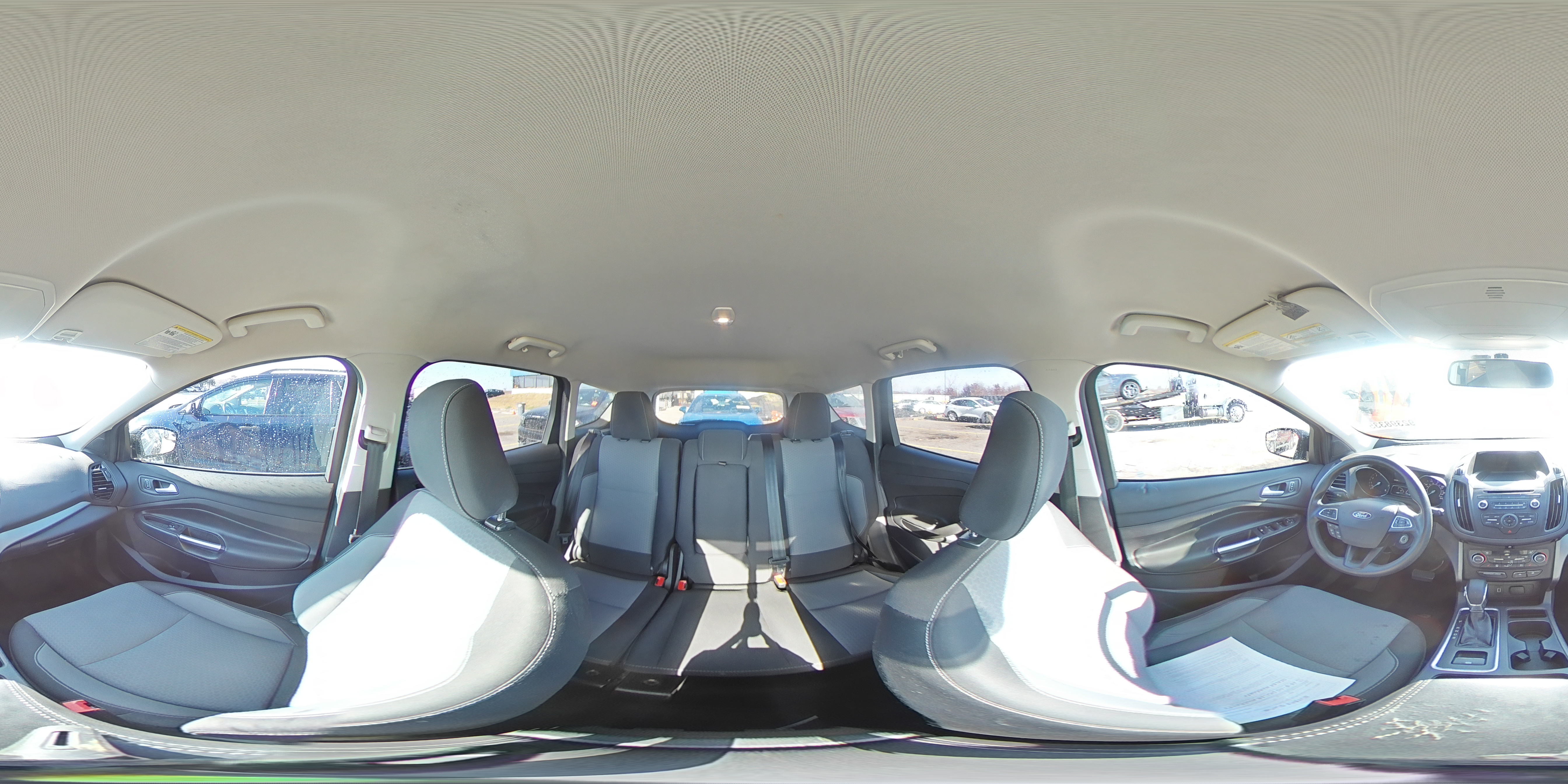 2018 Ford Escape Se VIN: 1FMCU9GD4JUB29783 Lot: 92398335