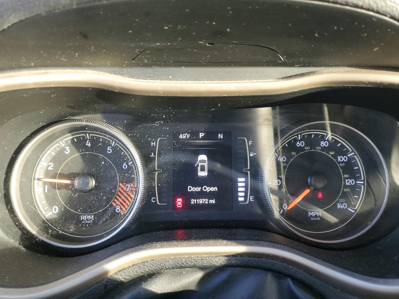 2015 Jeep Cherokee Latitude VIN: 1C4PJMCS1FW755762 Lot: 91059145