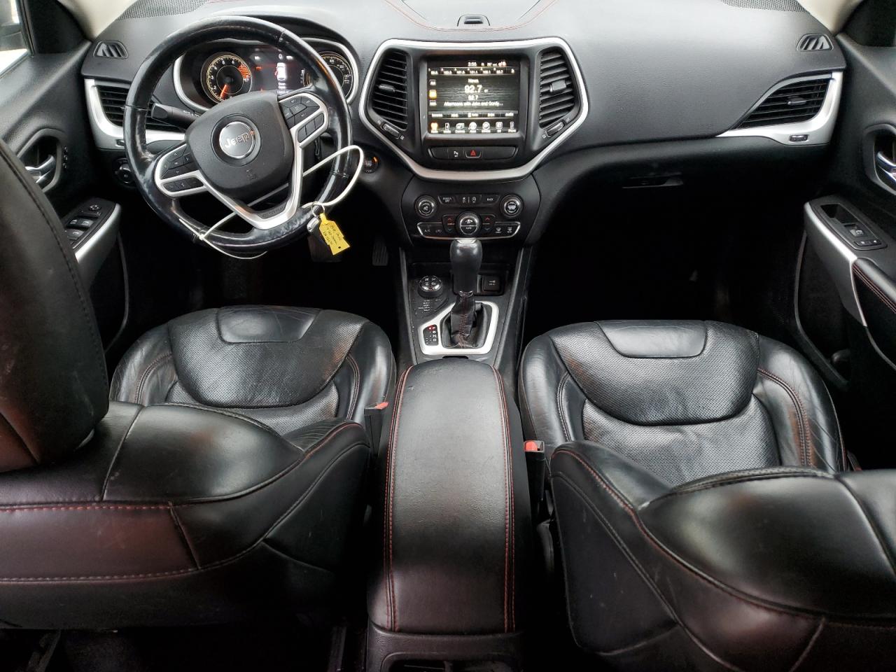 2018 Jeep Cherokee Trailhawk VIN: 1C4PJMBX9JD517031 Lot: 93225015