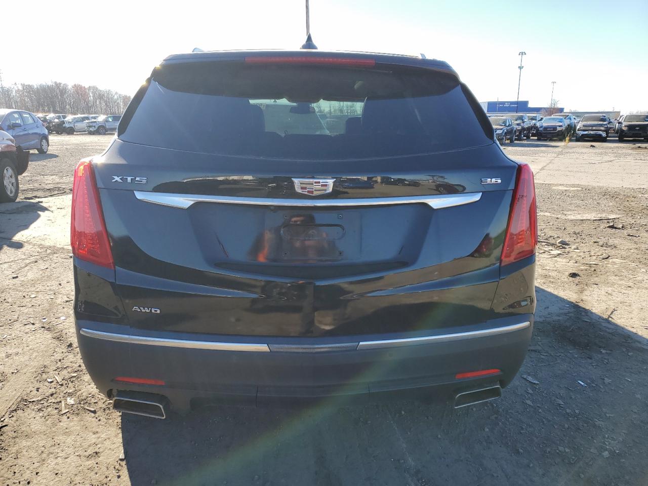 2018 Cadillac Xt5 Luxury VIN: 1GYKNDRS8JZ158857 Lot: 92901255