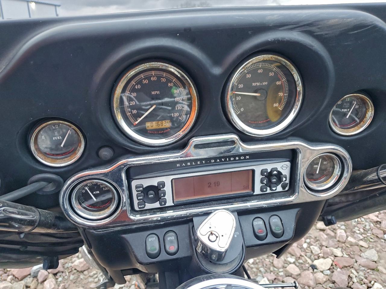 2011 Harley-Davidson Flhtcutg VIN: 1HD1MAM19BB855531 Lot: 93476075