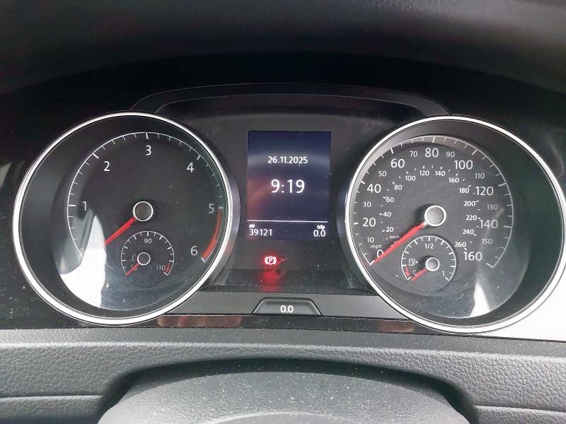 2019 VOLKSWAGEN GOLF 2.0 TDI R-LINE 5DR DSG