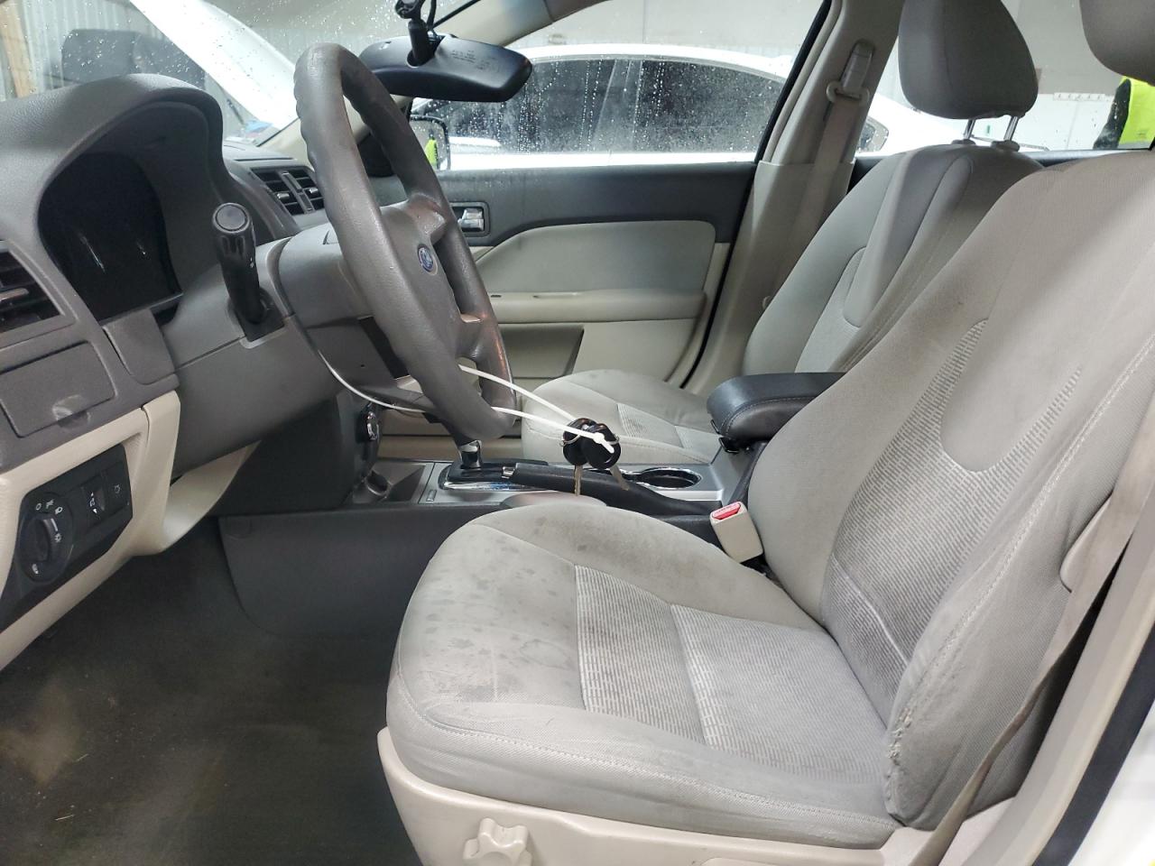 2010 Ford Fusion Se VIN: 3FAHP0HA7AR272404 Lot: 93658995