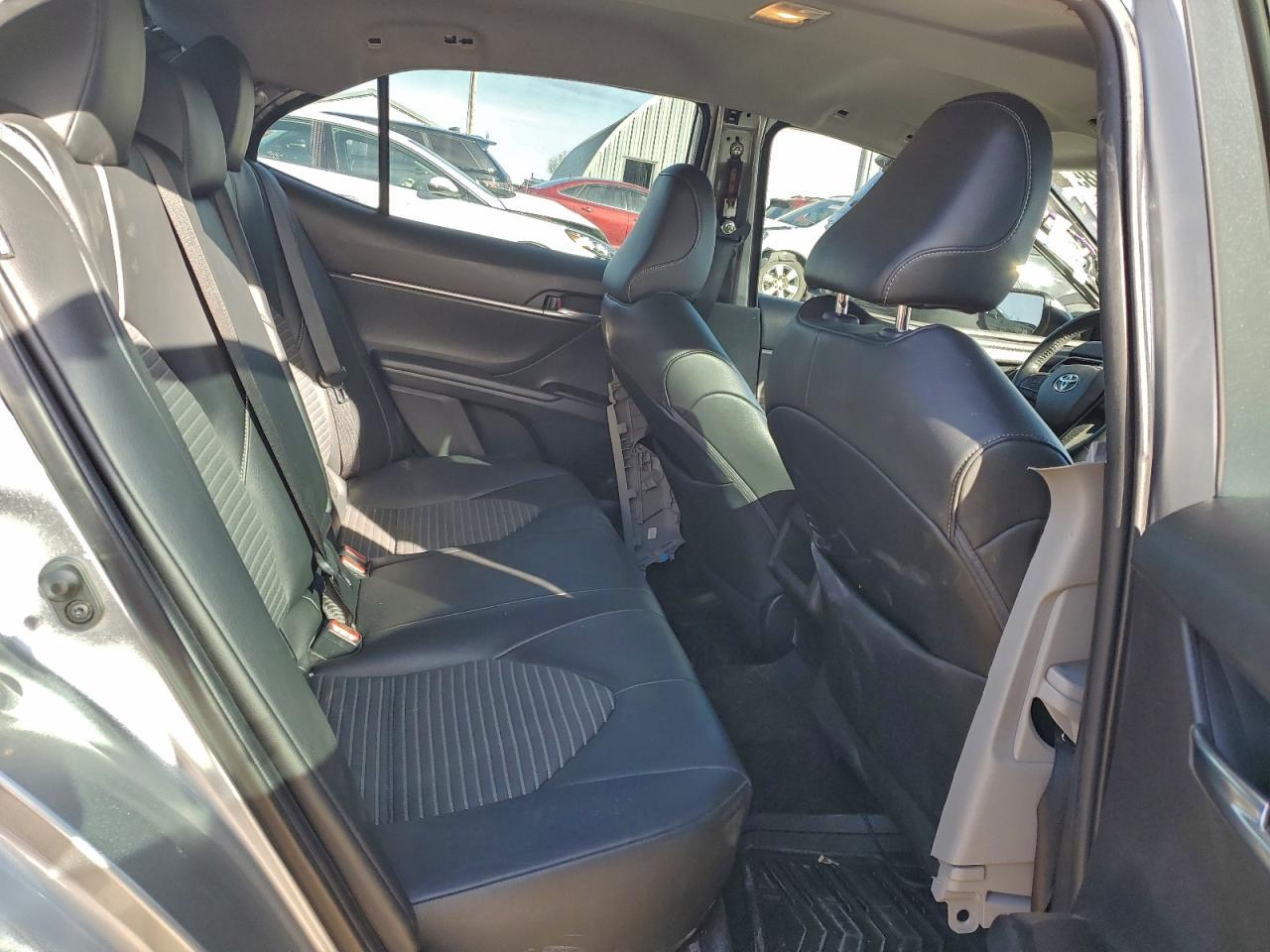 2021 Toyota Camry Se VIN: 4T1G11AK4MU583118 Lot: 93933885