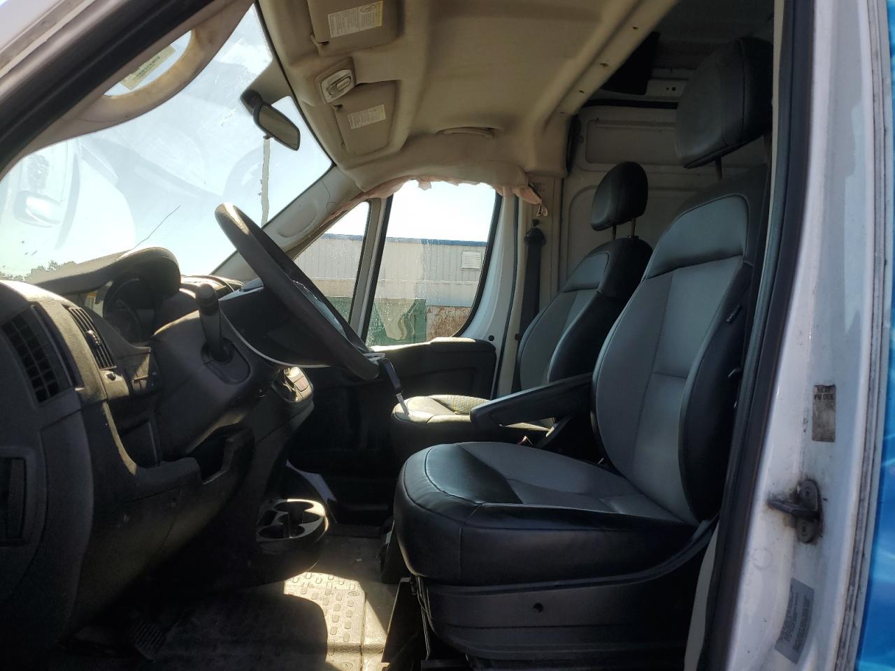 2017 Ram Promaster 2500 Delivery Van VIN: 3C6TRVDG8HE548393 Lot: 92231445