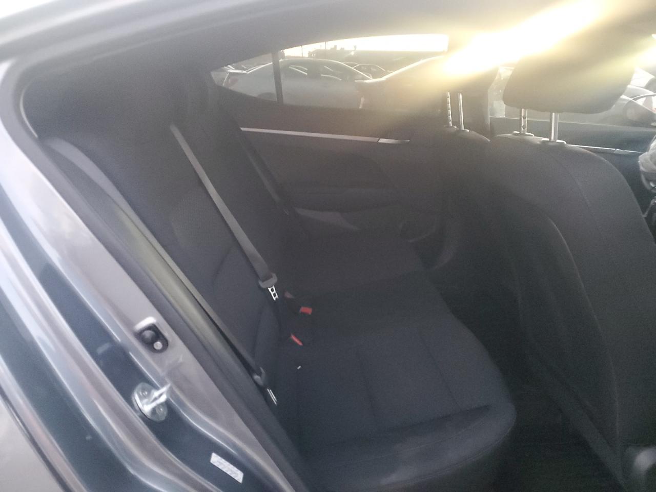 2019 Hyundai Elantra Se VIN: KMHD74LF7KU823875 Lot: 93555305