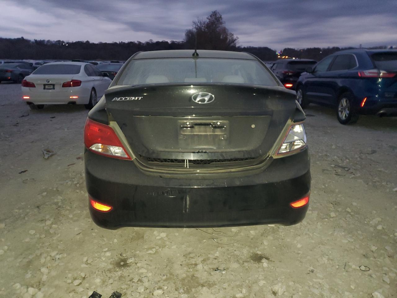 2015 Hyundai Accent Gls VIN: KMHCT4AEXFU925422 Lot: 93127935