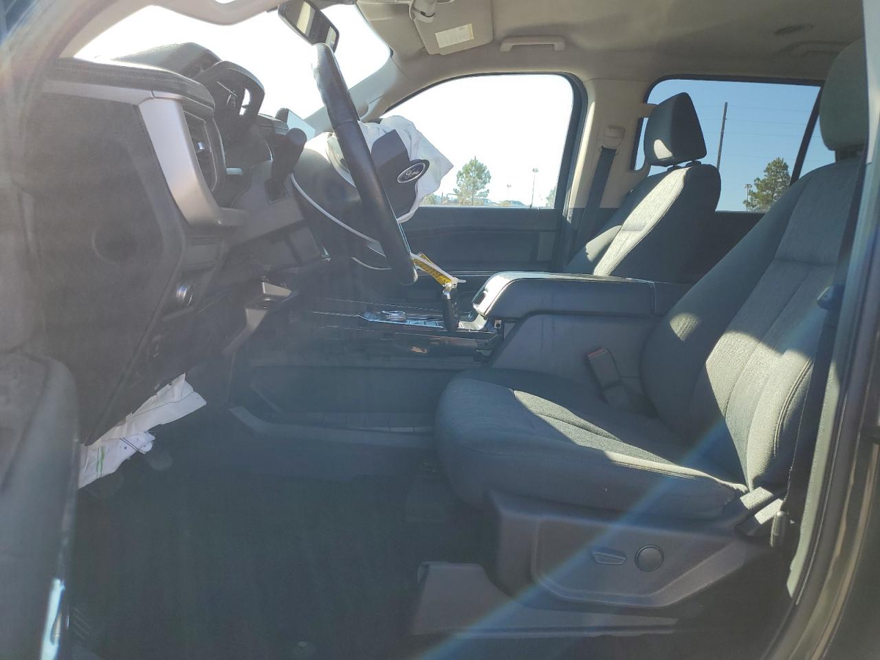 2022 Ford Expedition Xlt VIN: 1FMJU1HTXNEA41173 Lot: 92673955