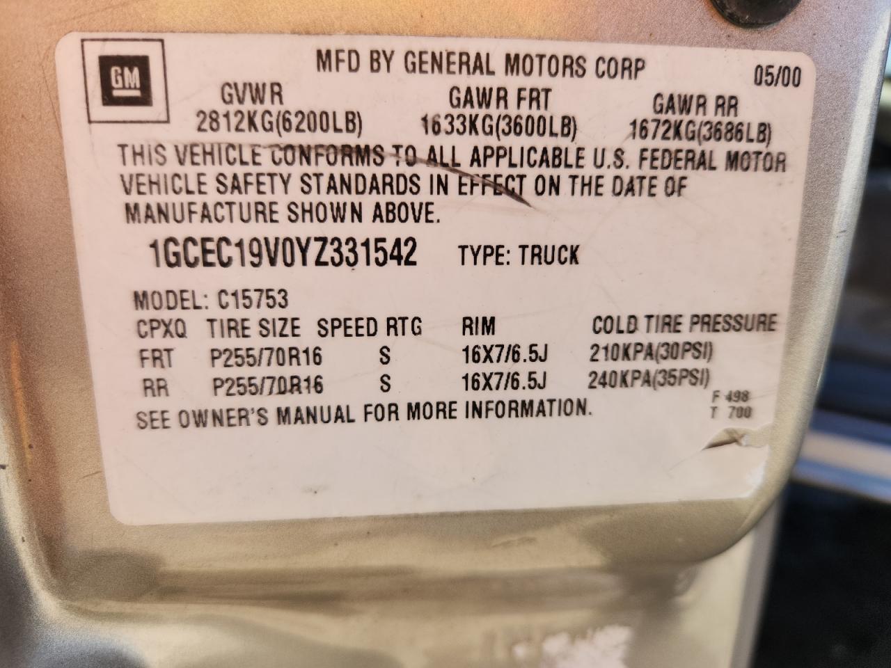 2000 Chevrolet Silverado C1500 VIN: 1GCEC19V0YZ331542 Lot: 91087415