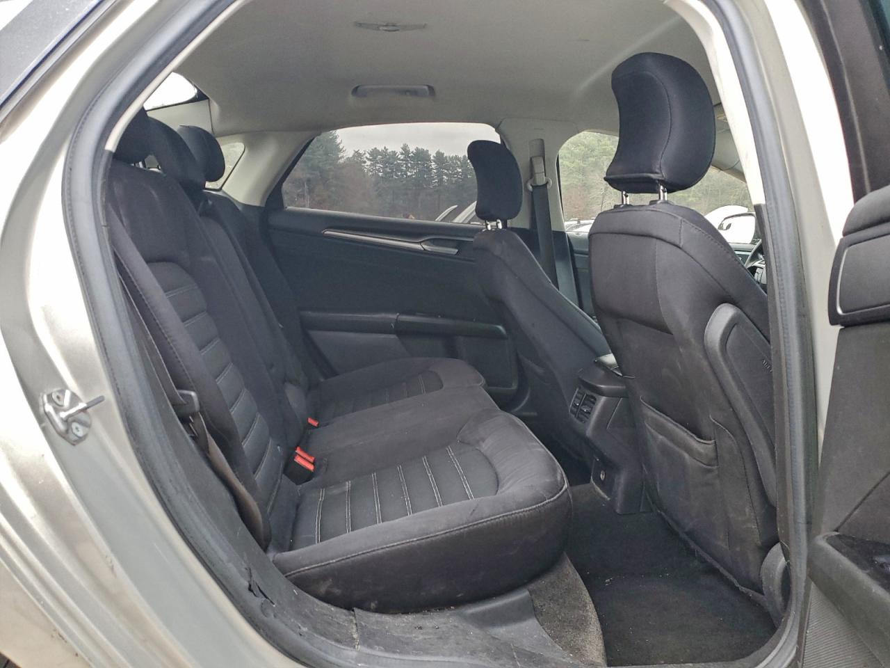 2015 Ford Fusion Se VIN: 3FA6P0H75FR282402 Lot: 94061895