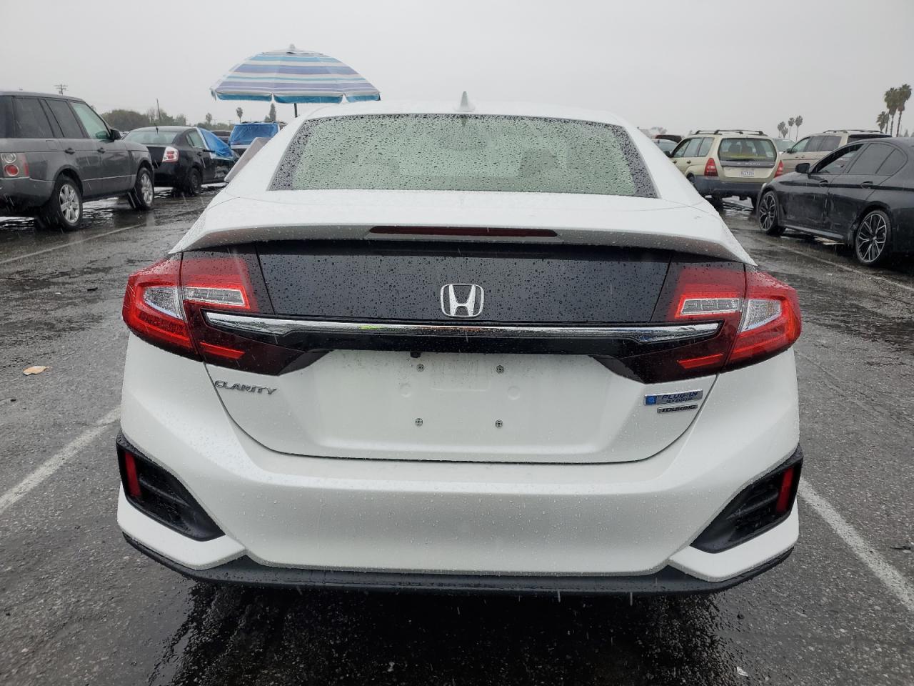 2018 Honda Clarity Touring VIN: JHMZC5F31JC011973 Lot: 93373065