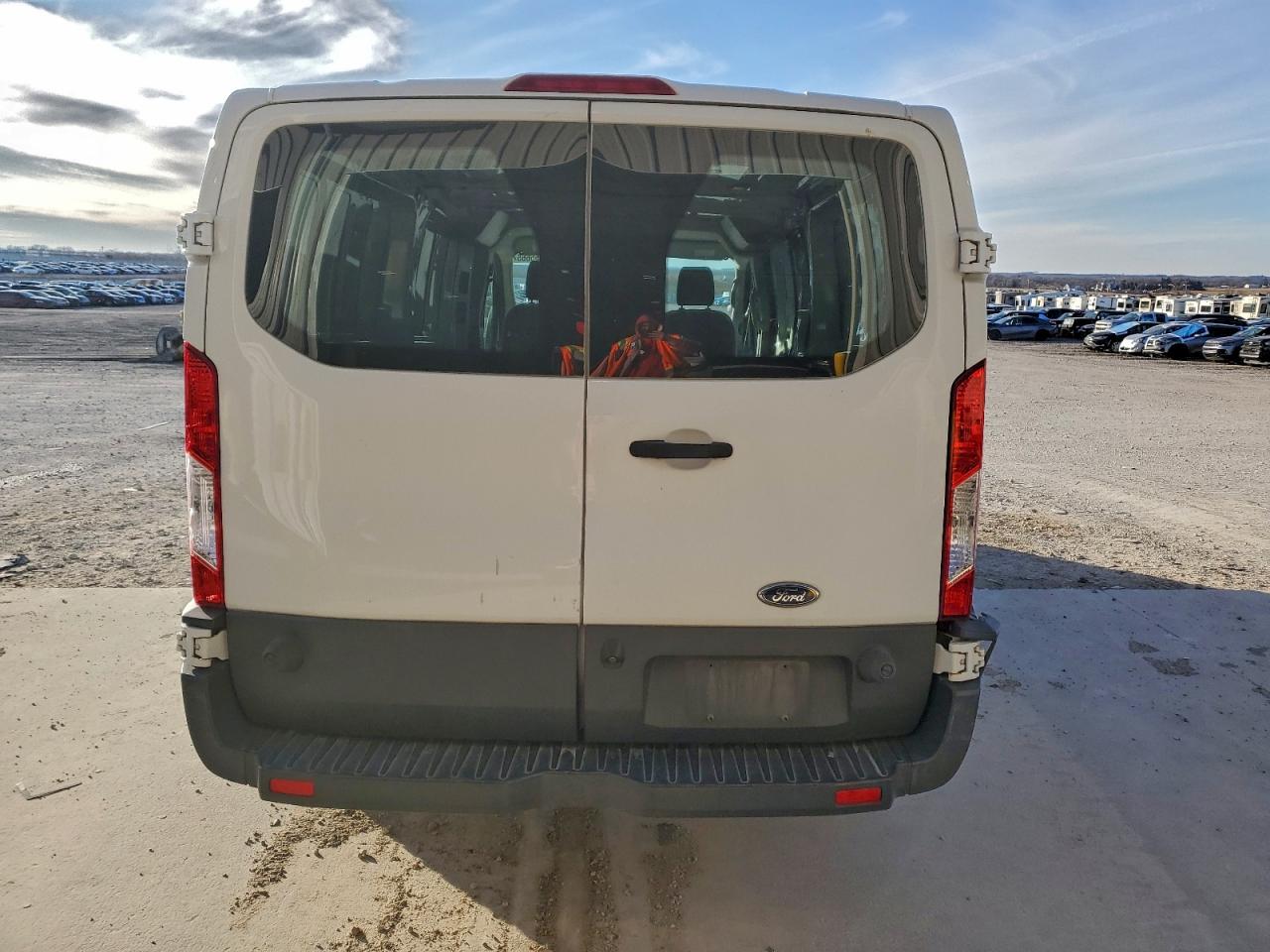 2017 Ford Transit T-150 VIN: 1FTYE9ZM8HKA55908 Lot: 94355665
