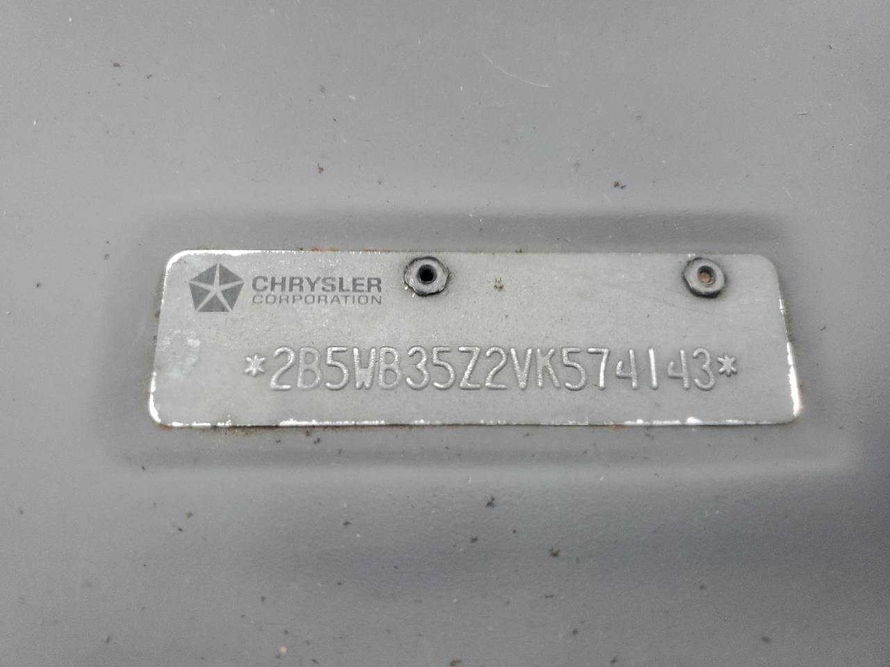 1997 Dodge Ram Wagon B3500 VIN: 2B5WB35Z2VK574143 Lot: 93682425