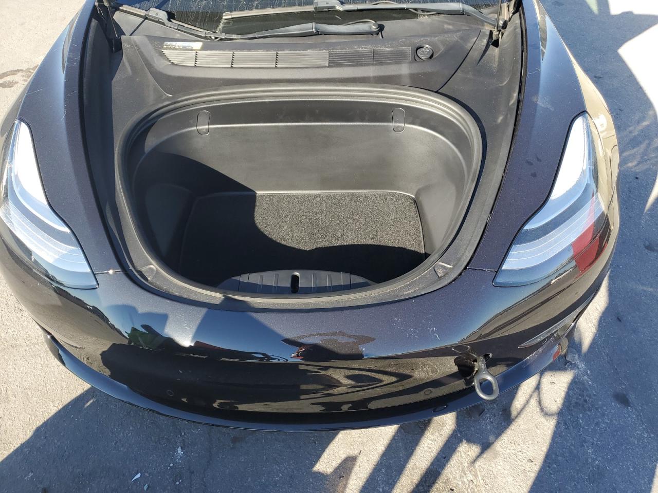 2018 Tesla Model 3 VIN: 5YJ3E1EB2JF070620 Lot: 92809315