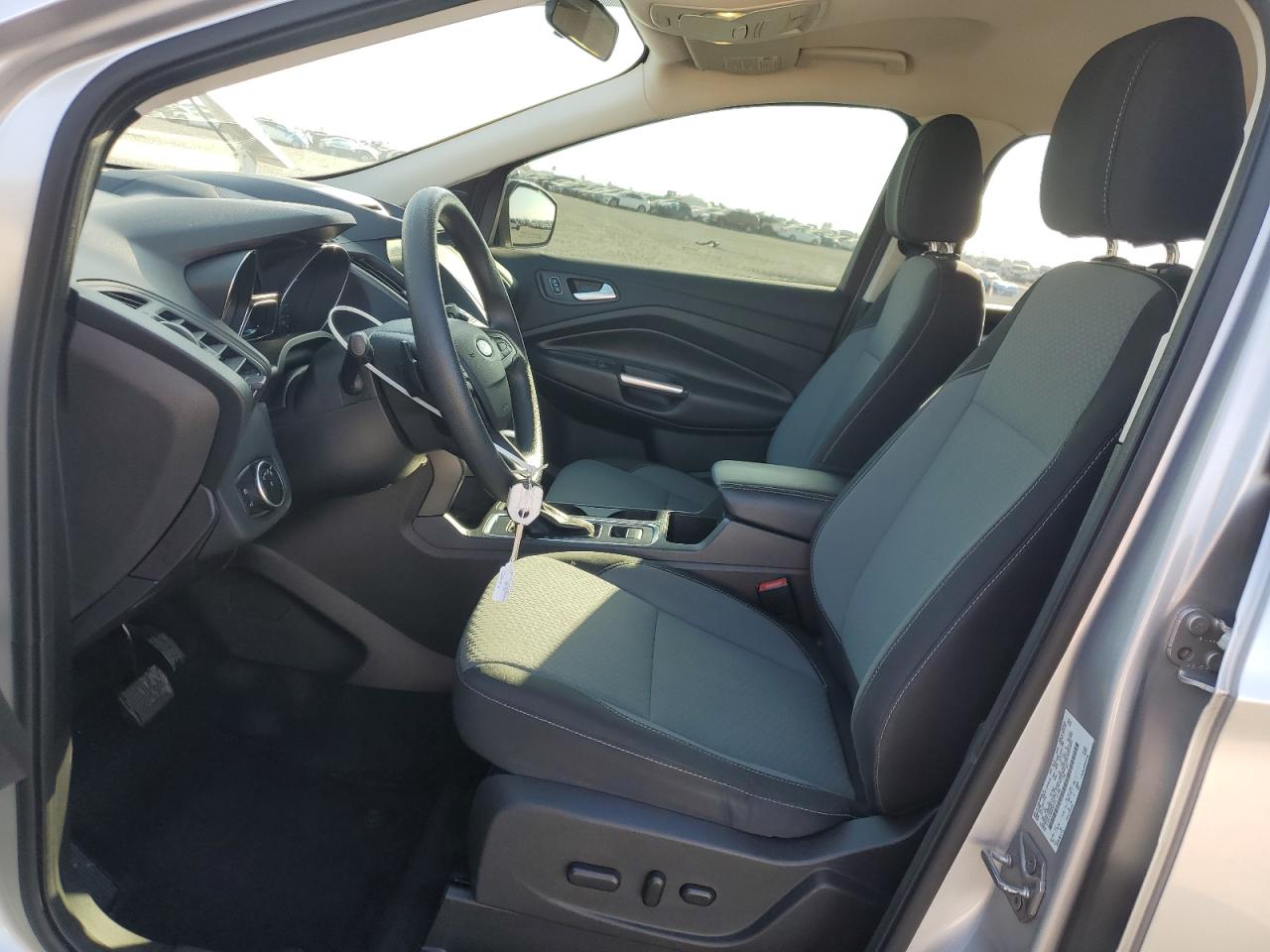 2017 Ford Escape Se VIN: 1FMCU0GD8HUC12199 Lot: 91875825