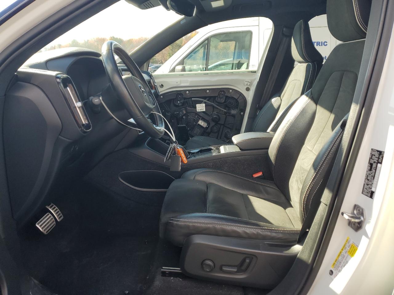 2021 Volvo Xc40 Recharge VIN: YV4ED3UR6M2528055 Lot: 90690255