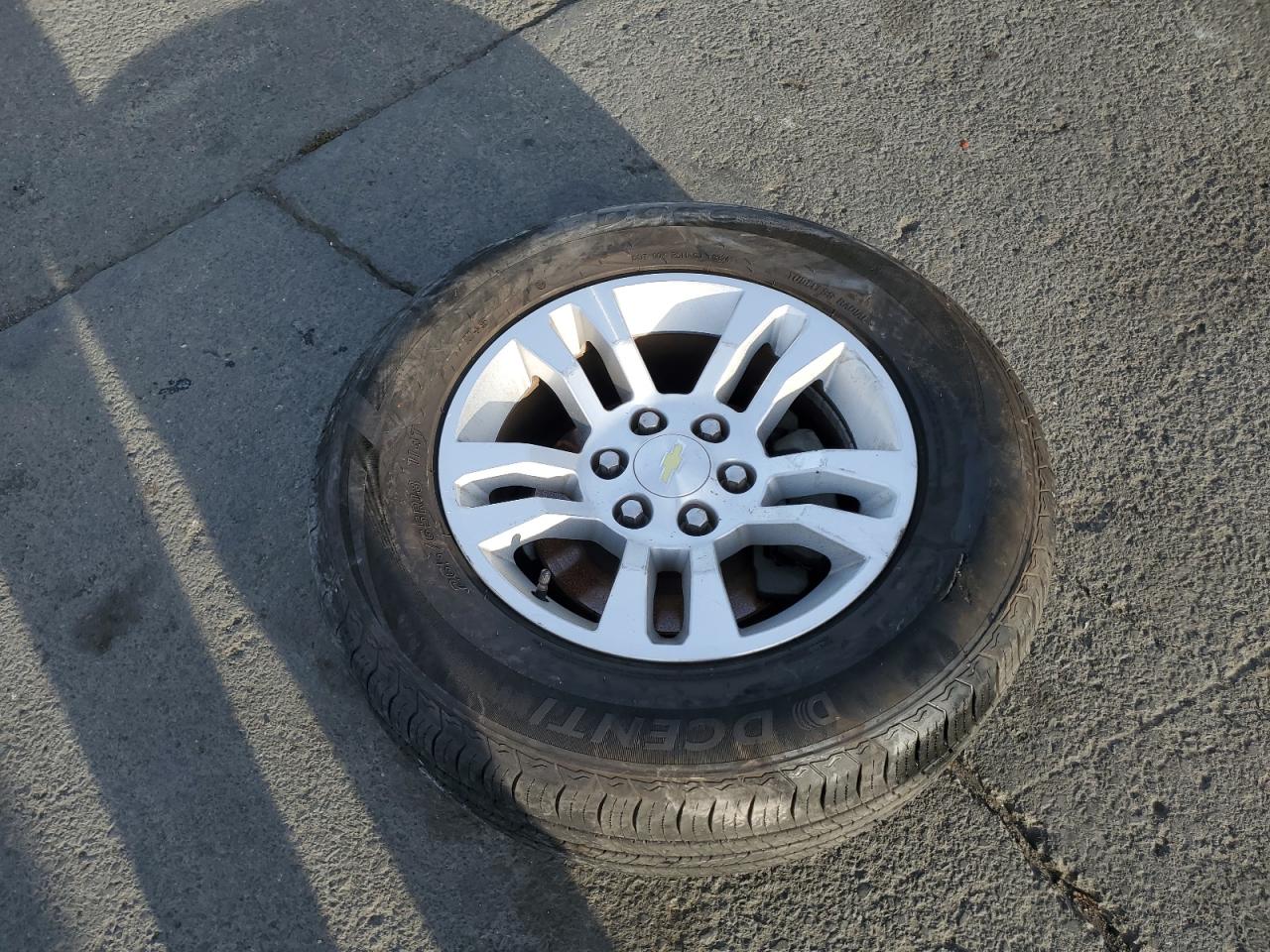 2016 Chevrolet Tahoe C1500 Lt VIN: 1GNSCBKC9GR233651 Lot: 92303425