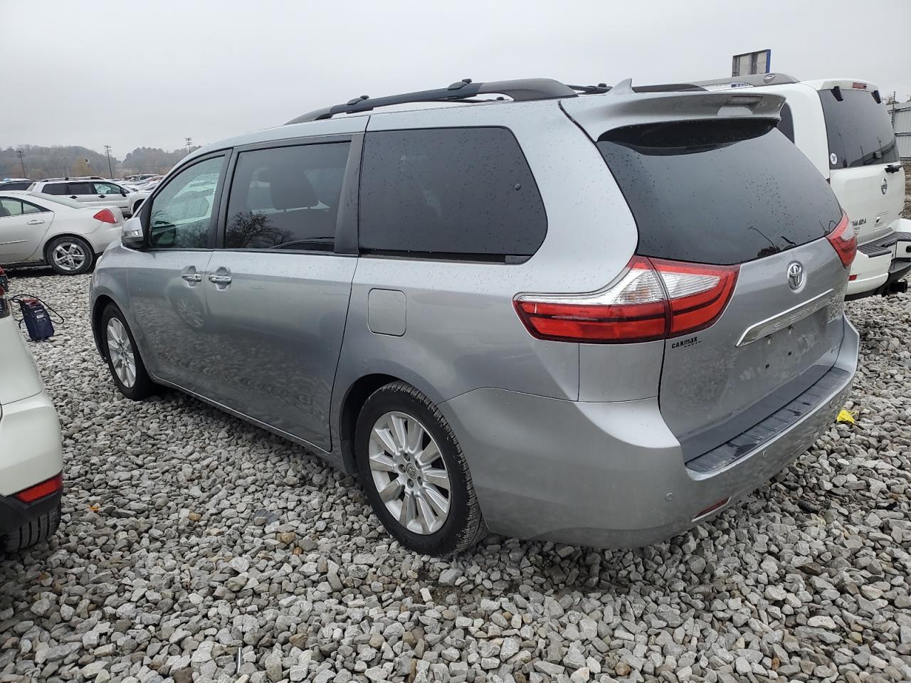 2015 Toyota Sienna Xle VIN: 5TDYK3DCXFS579152 Lot: 92934465