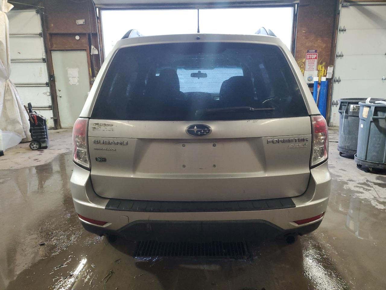 2011 Subaru Forester 2.5X Premium VIN: JF2SHADC7BH742218 Lot: 93845295