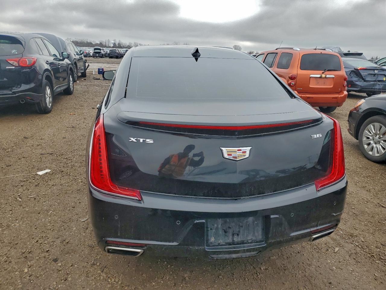 2018 Cadillac Xts Luxury VIN: 2G61M5S37J9144491 Lot: 94445975